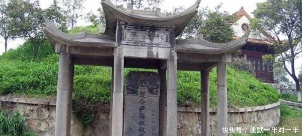  「遗址」著名的文物景点和游览胜地，古墓遗址景区，湖北省荆州市孙叔敖墓