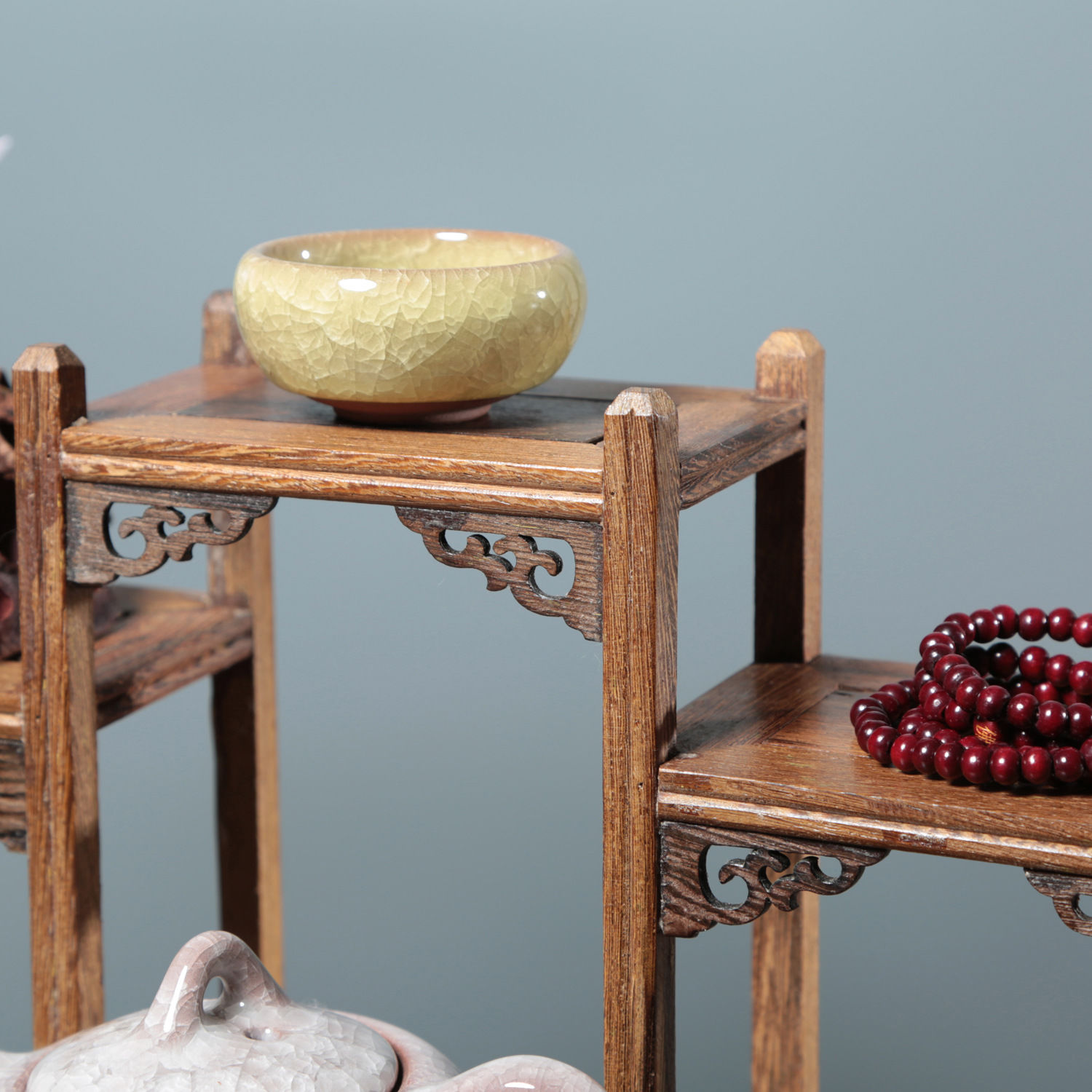 等我有钱了,一定学学文化人摆鸡翅木、红木摆件,复古大气显格调