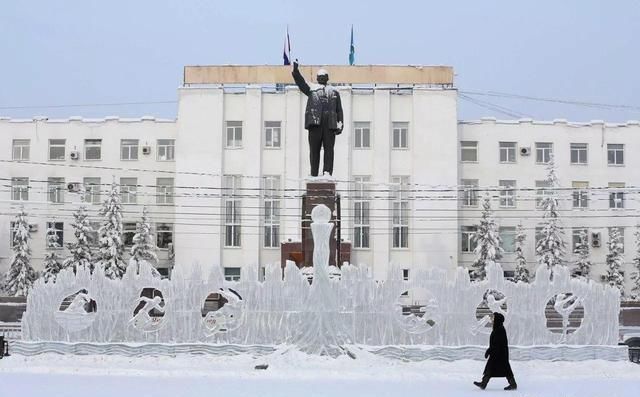 市区人口少于300万