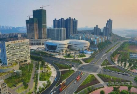 四川最气愤的城市:每年接待游客近五千万,却火车高铁一个都没有