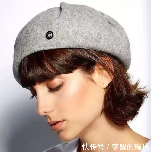 帽子@开春必备,一顶帽子=多种超时髦搭配!