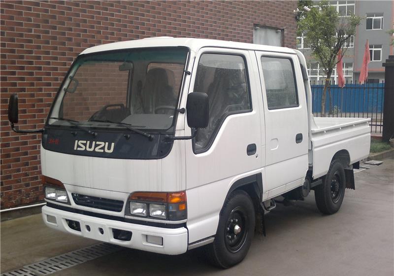  「超载」11月起，超载清卡禁止上高速，司机却愁白了头发！