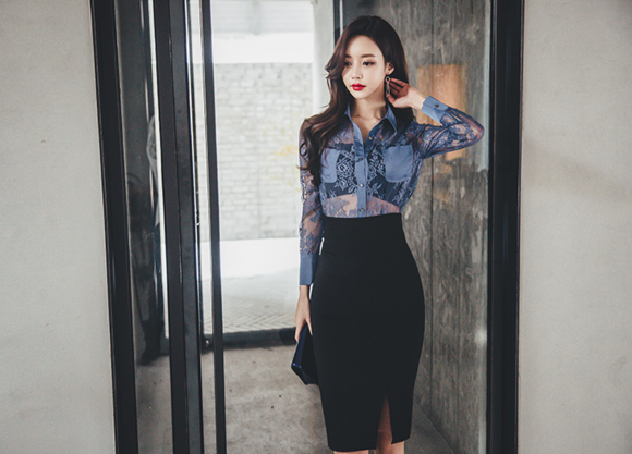 女神孙允珠,萤火藏花碧波海石花透明衬衫