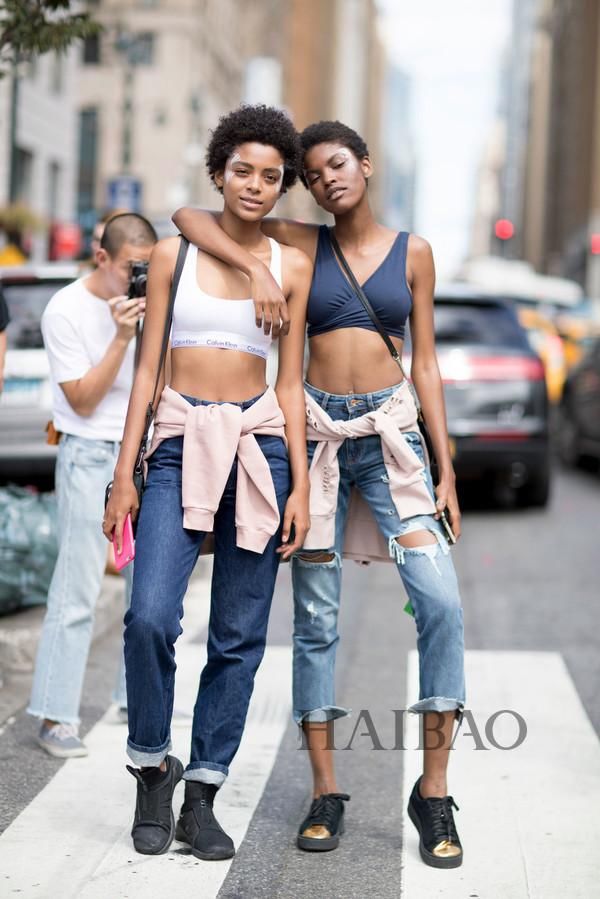 Baby大秀身材，运动潮搭竟靠它?