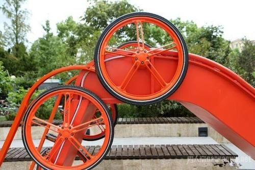 首个共享单车乐园 报废单车重复利用 倡导大众持续发展