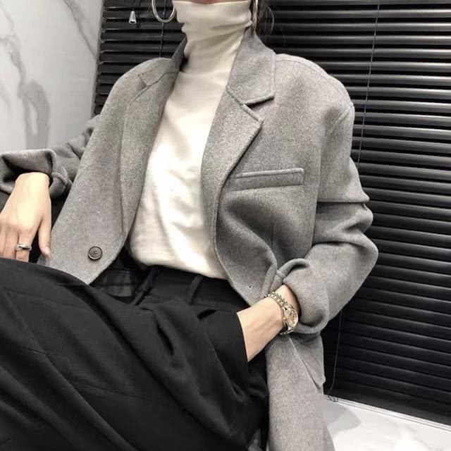  「高调」今年的时尚配色够高调，做够“宅女”，是时候做女王了