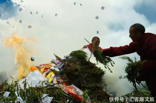 “天神后花园”“自驾游天堂”年保玉则，关闭的第520天……