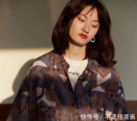  [单品]复古风森系女孩的时尚穿搭，这么穿就很好看啦！