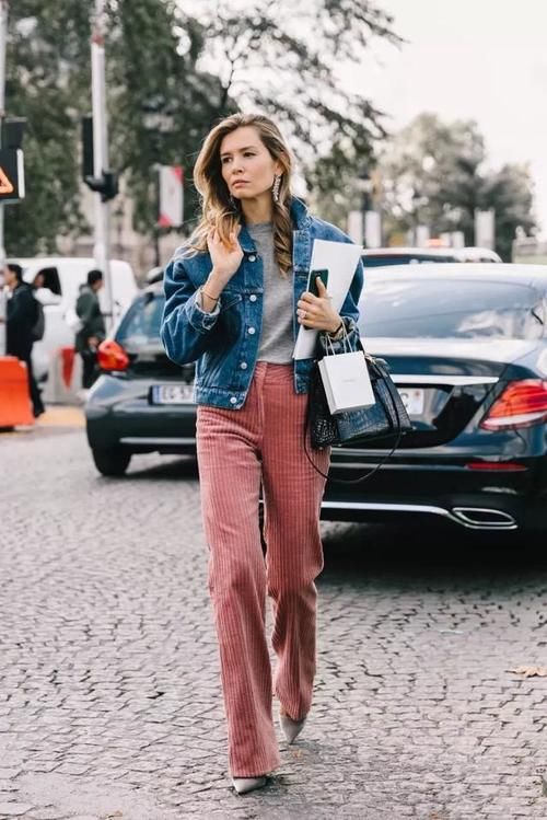  『适合』每种腿型都有专属裤子，0型腿不适合小脚裤，x型腿穿直筒裤最好看