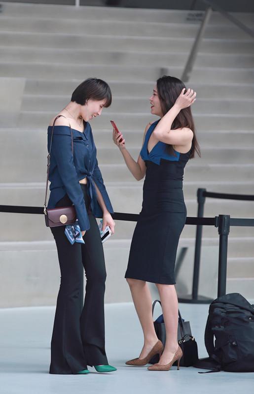 素人街拍：清爽的衣着, 清新的美女 男人喜欢第一位