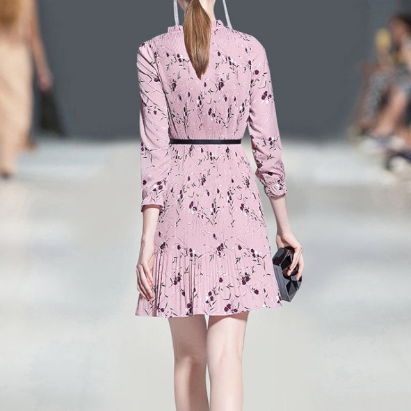 中秋回家,没钱也要打扮美美哒,穿这时髦秋裙,让你美的楚楚动人