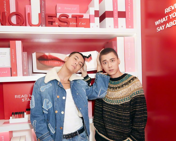 陈伟霆李易峰互摸寸头,梦回古剑,两位卤蛋帅