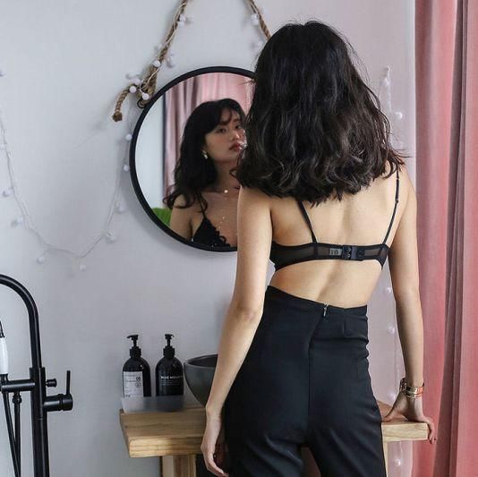 法式蕾丝无痕超透气内衣，穿上它，再美的风景也不及你