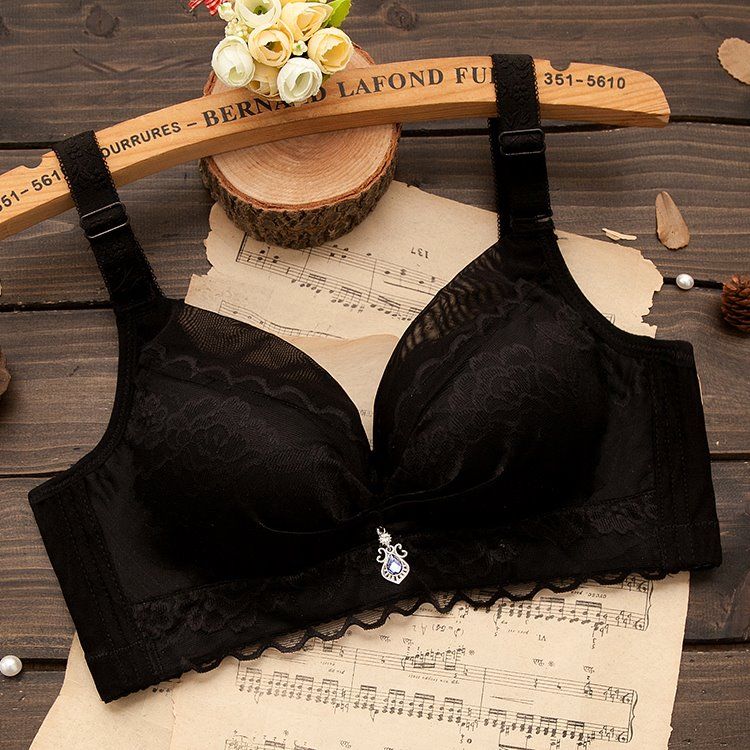 几款清新甜美文胸，上身舒适无束缚