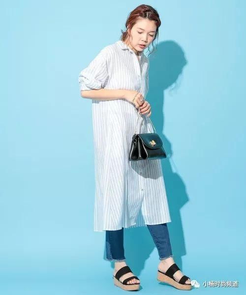 让洋装跟裤子的日系搭配取得视觉平衡，夏季女生时尚穿搭术介绍