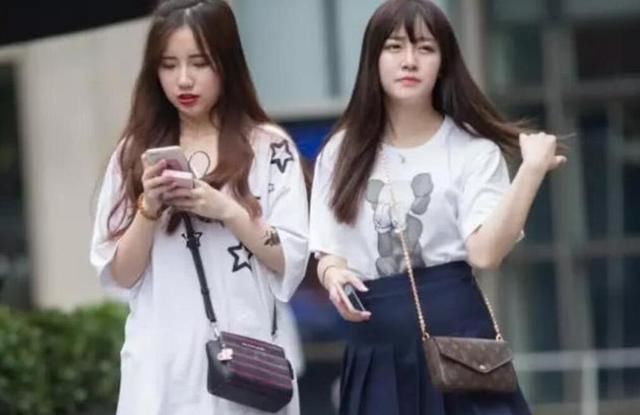 这个城市被称为“美女之都”在这个冬季彻底火了肤白貌美,大长腿