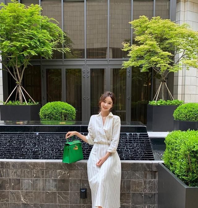  『气质』30岁熟女穿搭技巧,很有女人味,显白又减龄,每天都要美美哒