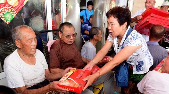  【养老金】10年后农村人如何养老？工人退休有养老金，农民有啥