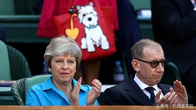 英首相特蕾莎-梅、凯特王妃同台,凯特的时尚让首相不自信了