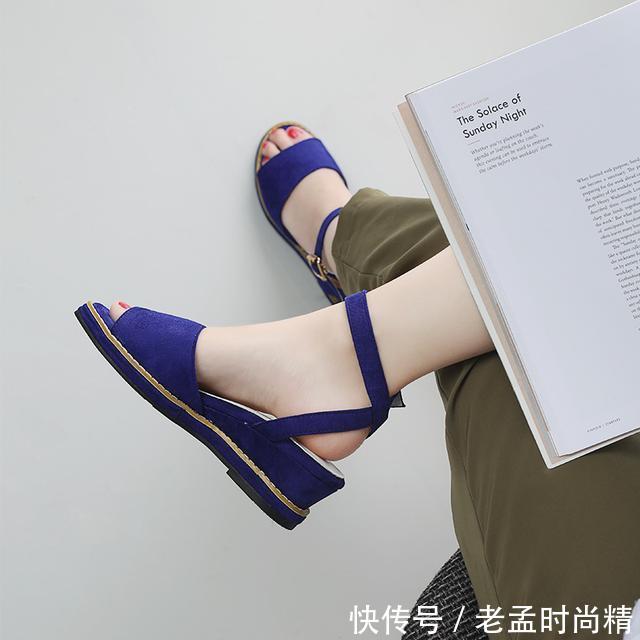 『糕厚底的设』脚尖上的春天,鱼嘴鞋!