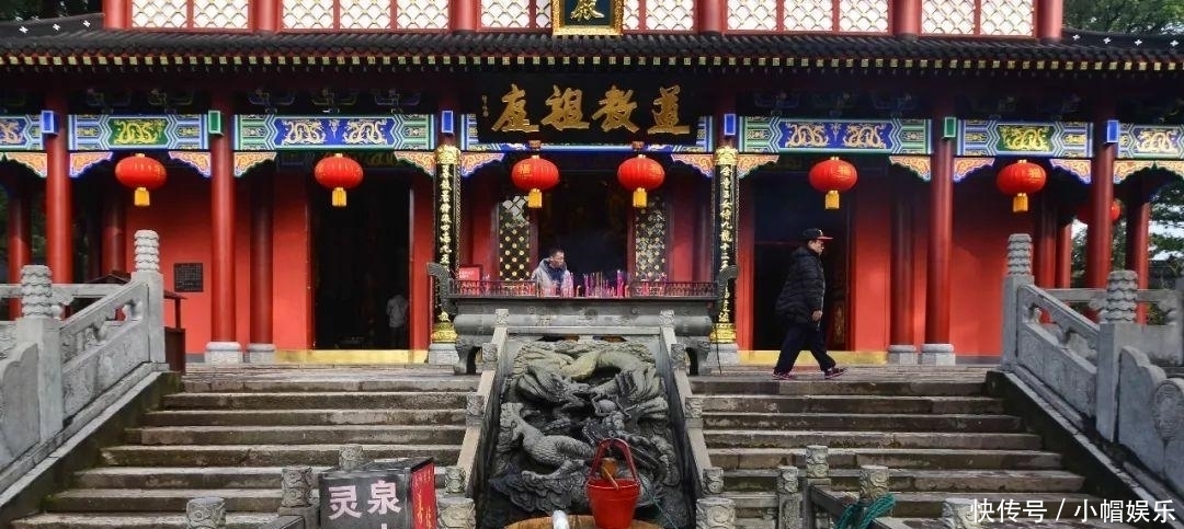 中国最牛的两个家族, 历经两千年辉煌, 一个在山东, 一个在江西