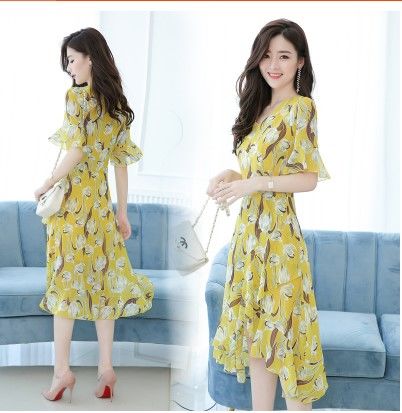 丰满的女人不穿紧身衣真浪费?学学下图这样穿，尽显风情万种