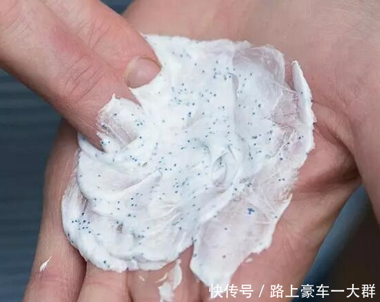 【洗面奶】晨起洗脸时, 还在坚持用“洗面奶” 我每天弄错! 难怪油腻长皱纹