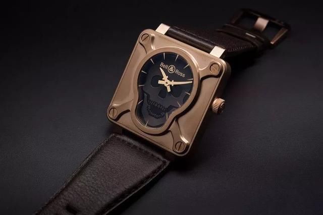 充满死亡气息的骷髅表，为什么还有那么多人喜欢?