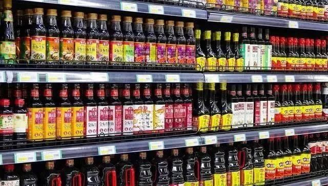 「这行」买酱油时,如果瓶身上有这行数字,再便宜也别买,是勾兑酱油