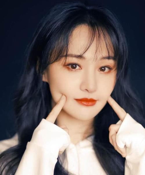  「眼妆」为什么自己画眼妆显脏，而明星化眼妆这么显干净？原因在这里