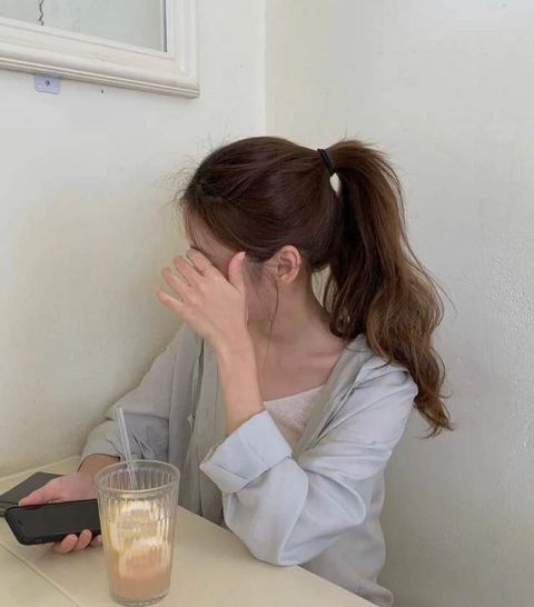  「气质」女孩子别总是披发，扎起来更好看，尤其圆脸、瓜子脸，扎发更气质