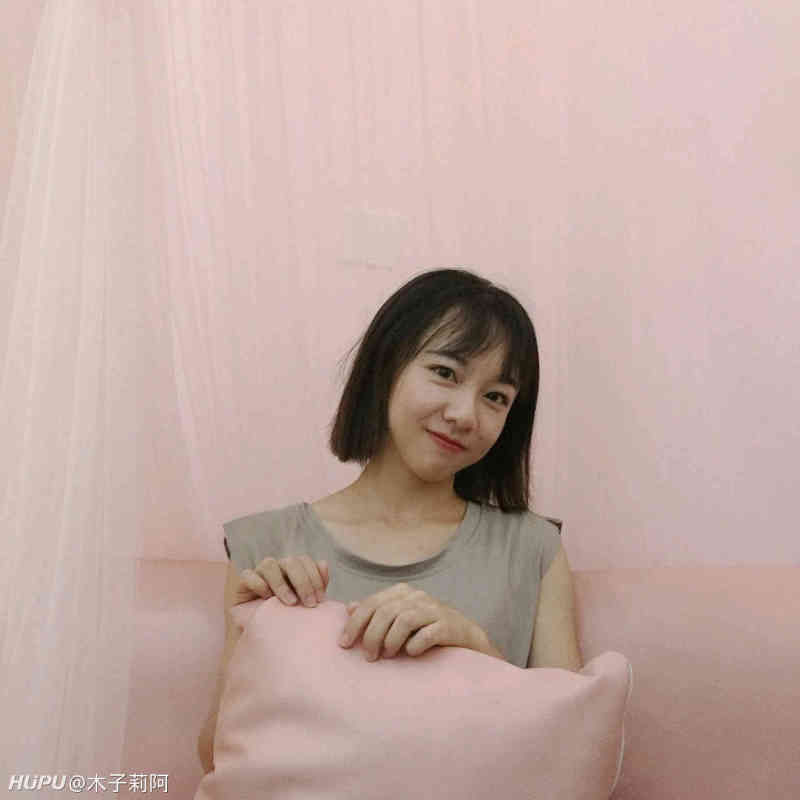 短发短发姑娘，打个分吧!