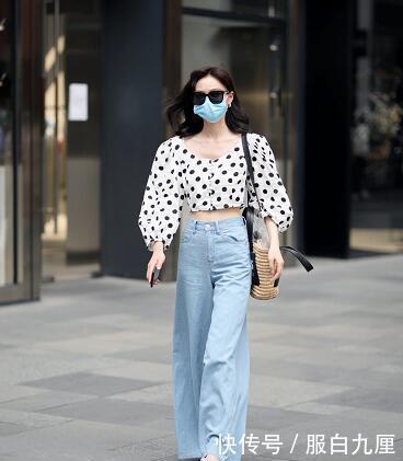「显瘦」小姐姐一件高腰上衣搭配阔腿裤,显高又显瘦