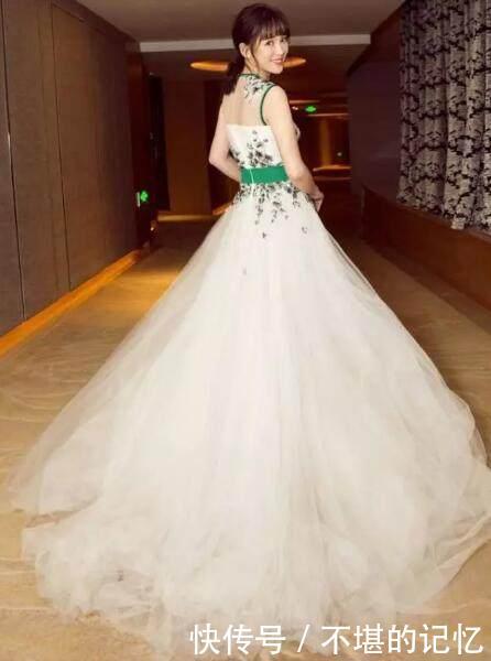 陈乔恩素颜现身, 网友直呼: 差别好大! 没了妆容加持还不如路人美