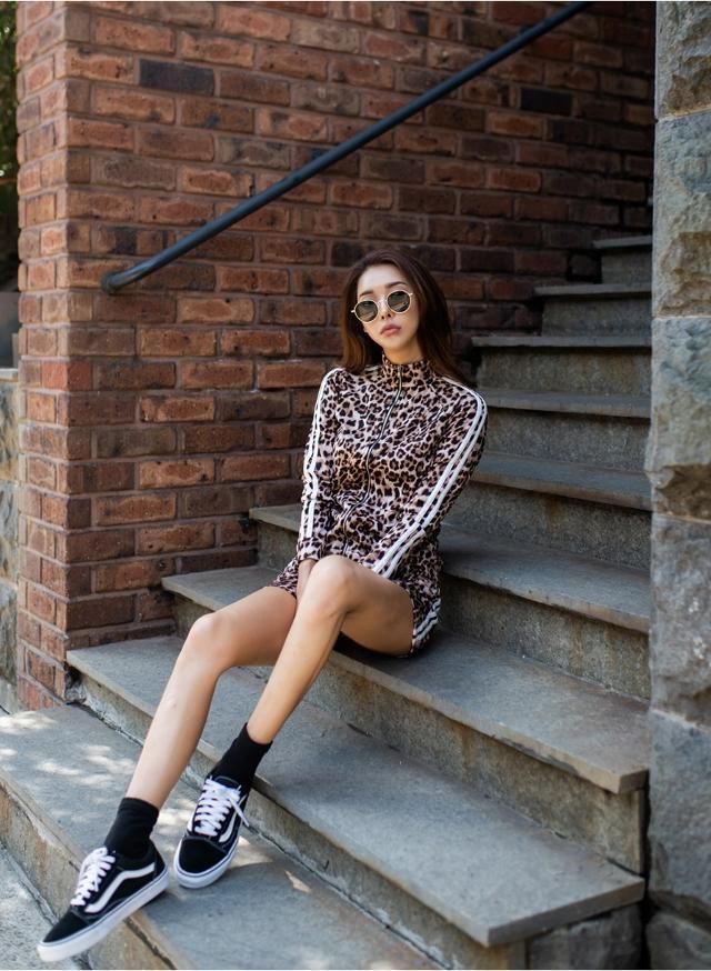 人像摄影：利用柔和的光影来展现小姐姐的柔美