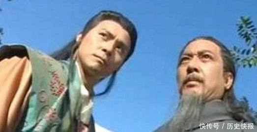 慕容复开始和乔峰成平手,后期就不行了?其实慕