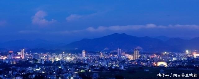  【高速】广西这个县厉害了! 高速公路贯通全县乡镇, 县域经济腾