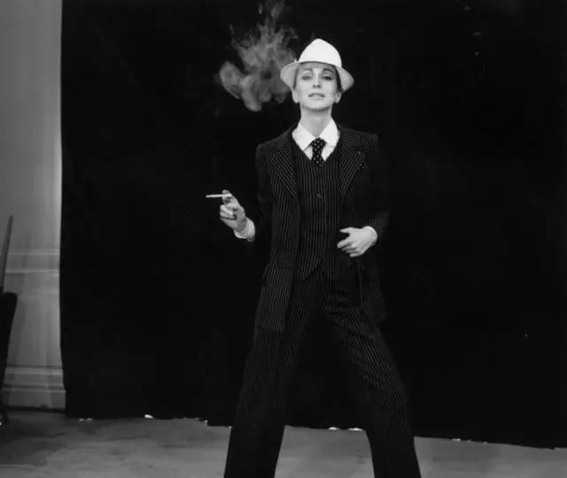  『高筒』高筒低筒靠边站,今年中筒靴最时髦!超A又百搭时髦精都在穿