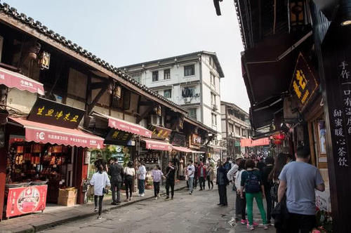 西南最受欢迎的古镇，就在重庆，4天超35万游客，大街小巷人山人