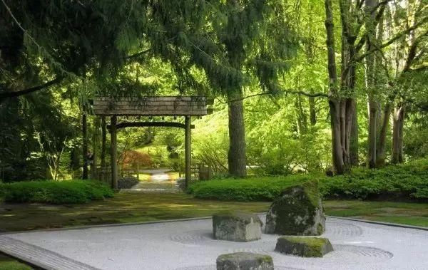 这些风格各异的乡村庭院，每一款都美的让人心动