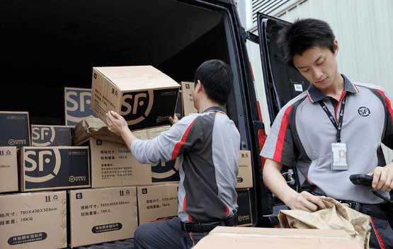 在顺丰当一名仓管员,一个月能挣多少钱?听听这