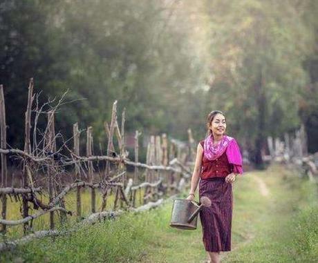 1万元人民币可以在越南待多久？在越南能做什么，当地人告诉你!