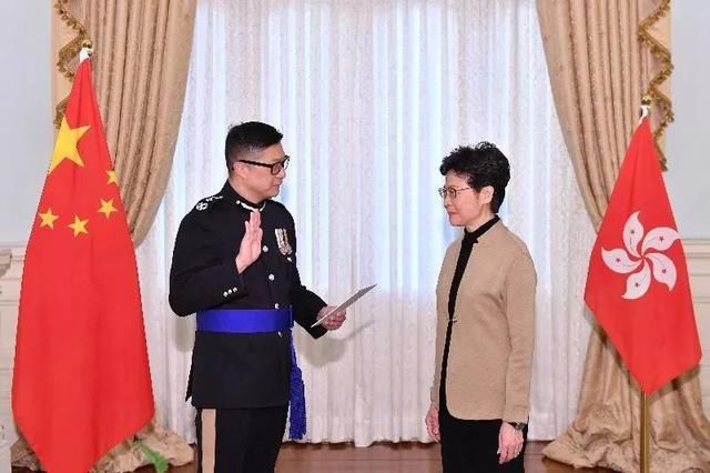  「恢复」香港警队新“一哥”上任！对于恢复社会秩序，他说了这