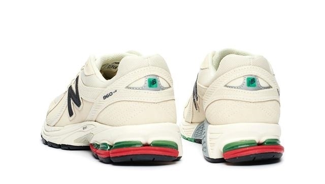  「元祖」奶油白、元祖灰！这两双 New Balance 860 质感真高级