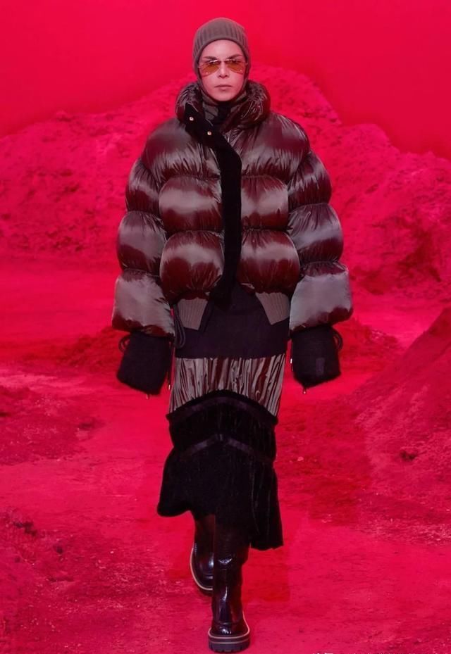 设计师@2020秋冬 Genius 系列：多个天才设计师的合作系列，MONCLER