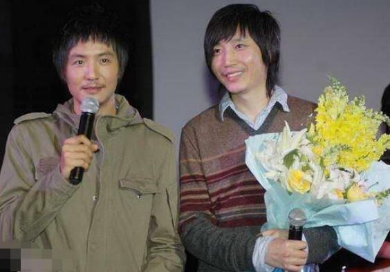 高圣远否认离婚,港媒却说周迅跟窦靖童暧昧,这俩的人际圈太魔幻