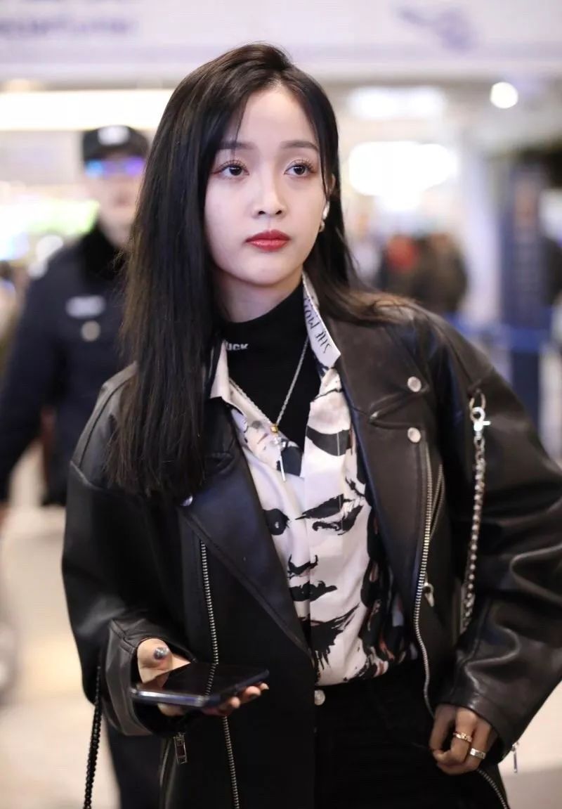  实用：教你美| 冬天的打底衫先别收，实用又显瘦的“叠穿法”拿走！