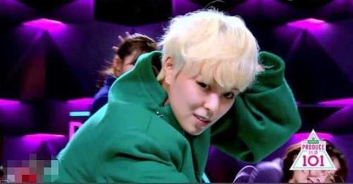 女生帅起来就没男生什么事了,周冬雨短发纯净,短发意外好看的是她