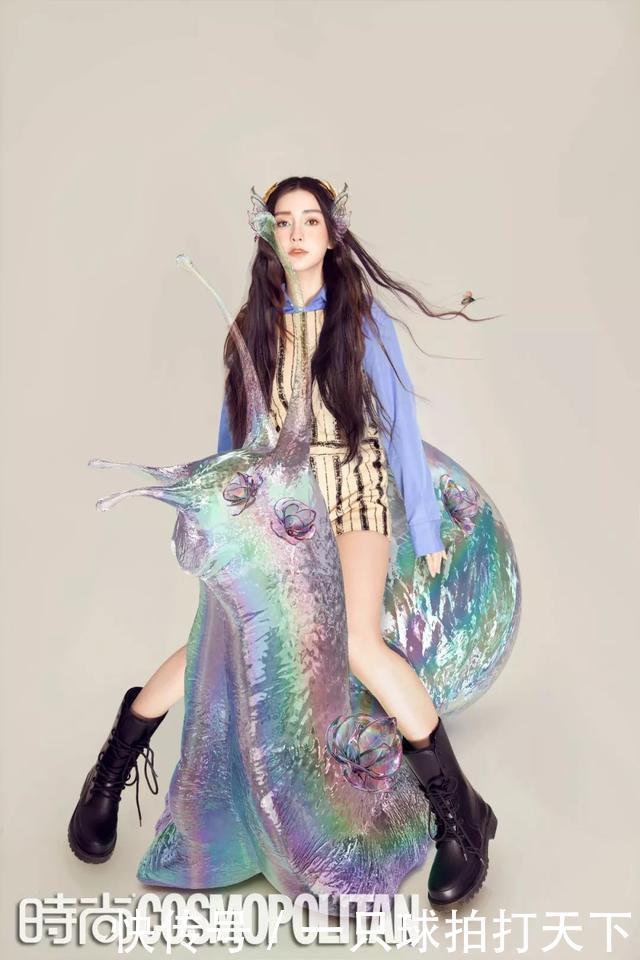 Oui系列黄金@Angelababy的精灵造型火了,听说这是个人与自然的故事