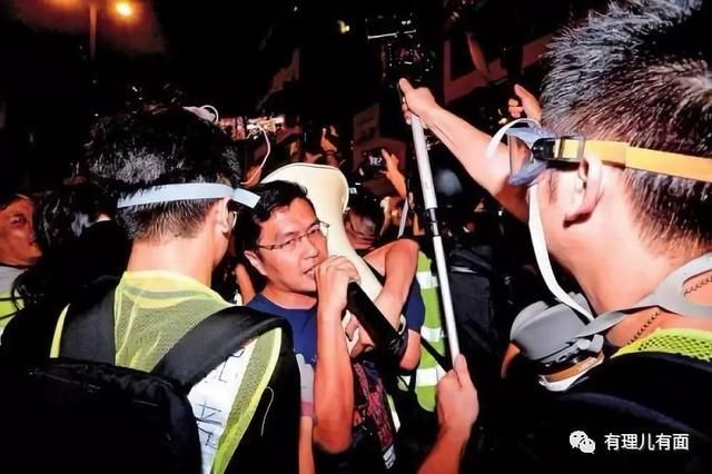  #议员#罪名成立！香港反对派前立法会议员袭警，月底将判刑